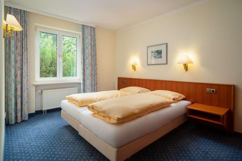Parkhotel Am Taunus Oberursel Værelse billede