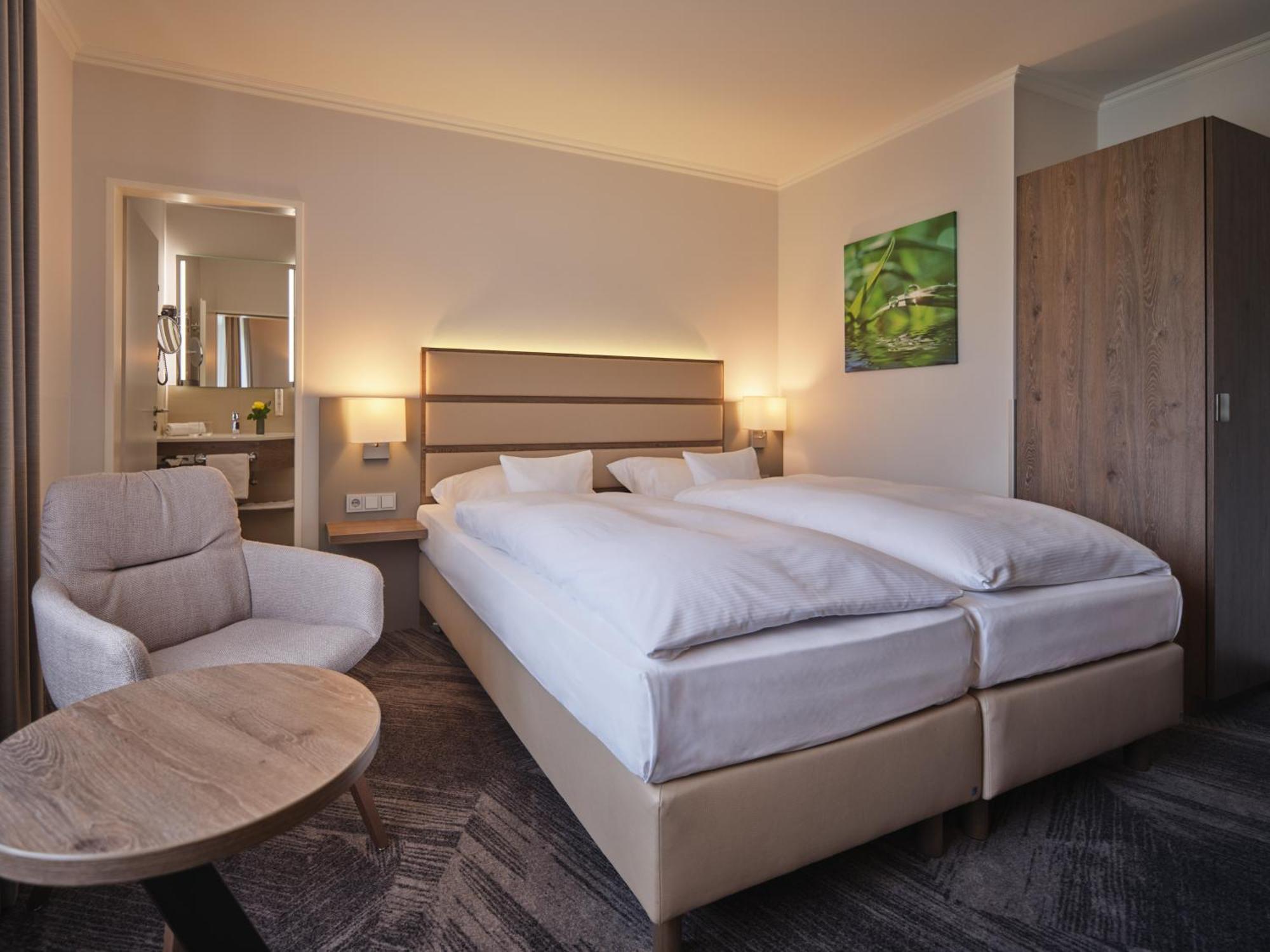 Parkhotel Am Taunus Oberursel Eksteriør billede