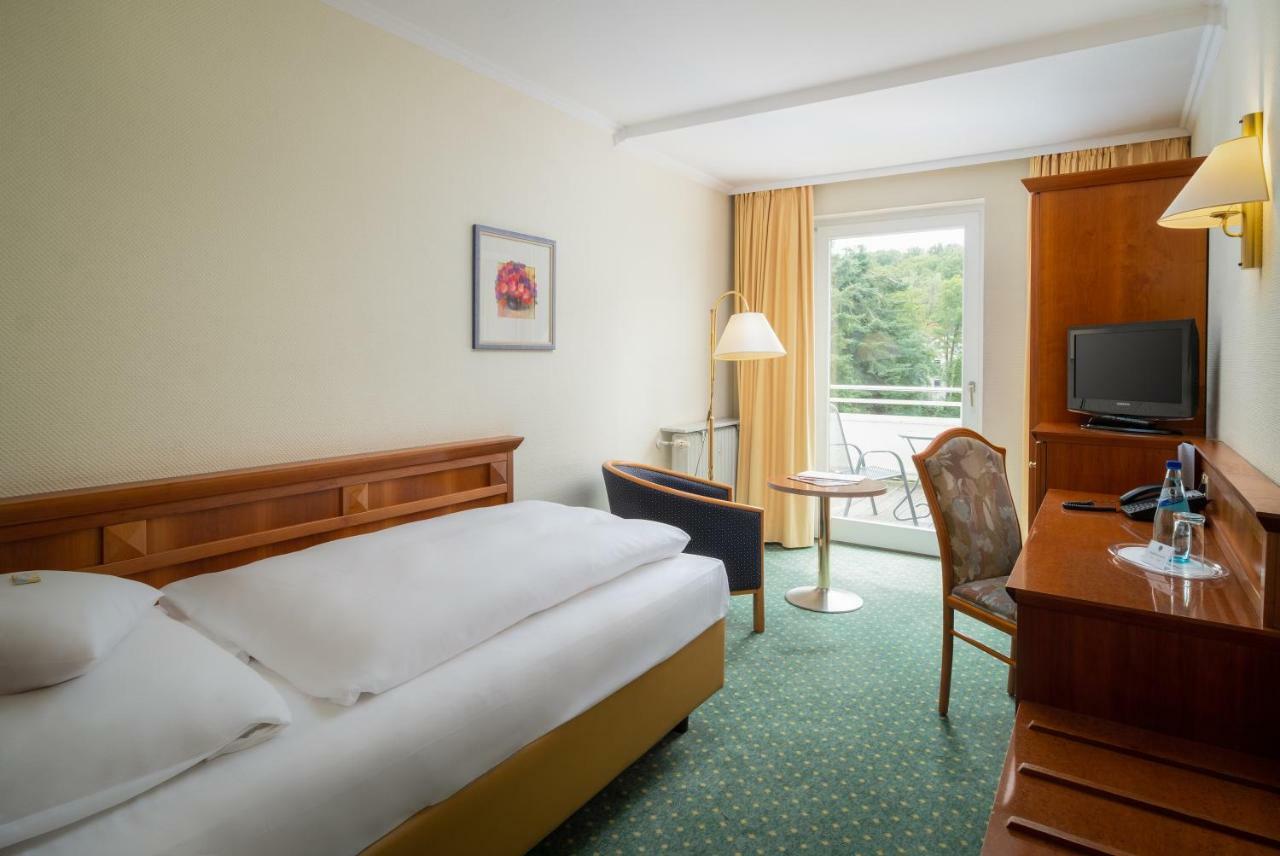 Parkhotel Am Taunus Oberursel Eksteriør billede