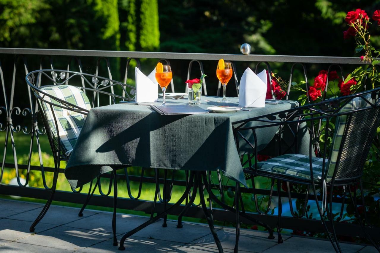 Parkhotel Am Taunus Oberursel Eksteriør billede